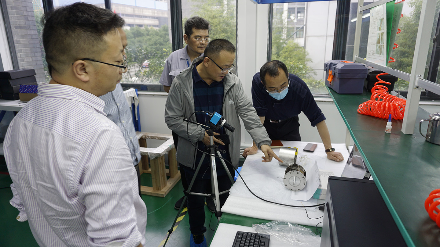 一億轉導電滑環(huán)